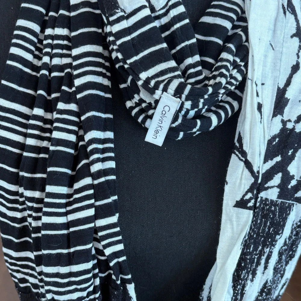 Calvin Klein Monochrome Abstract Scarf